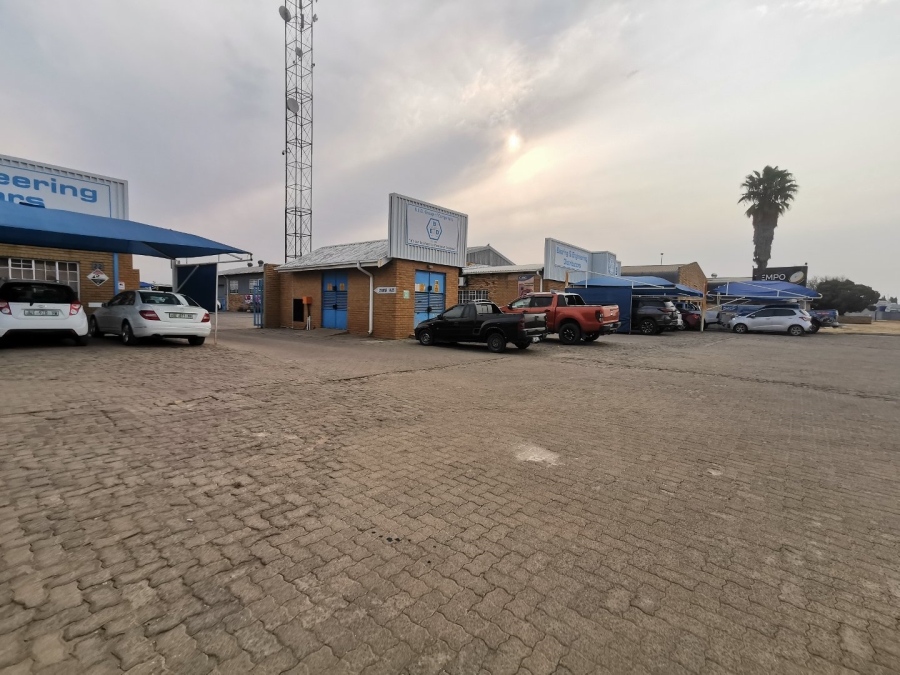 Commercial Property for Sale in Uraniaville North West